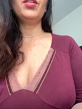 Snapshot of Serena_4you chatting on 1, 11, 2025 Serena 4you online show from 1, 11, 2025