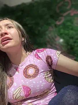 Sophie LS online show from 21, 2, 2025