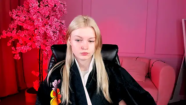 GraceGlamour online show from 22, 3, 2025
