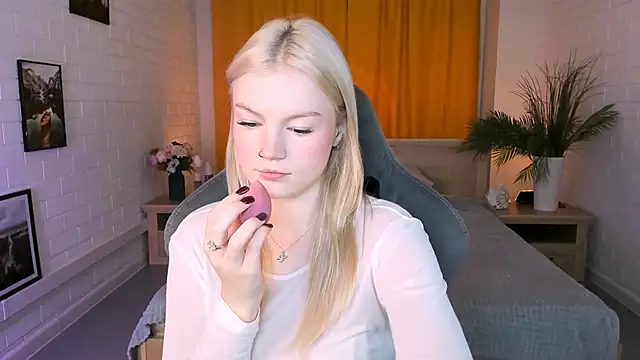 GraceGlamour online show from 10, 10, 2025