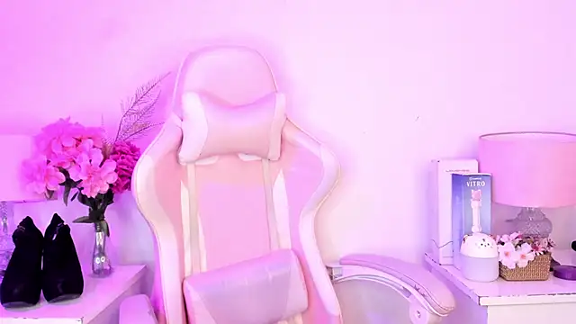 MollyBigBoobs12 online show from 13, 3, 2025