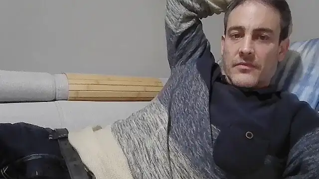 basquehotboy online show from 25, 11, 2025