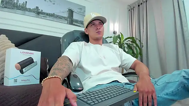 Damian23   online show from 12, 11, 2025