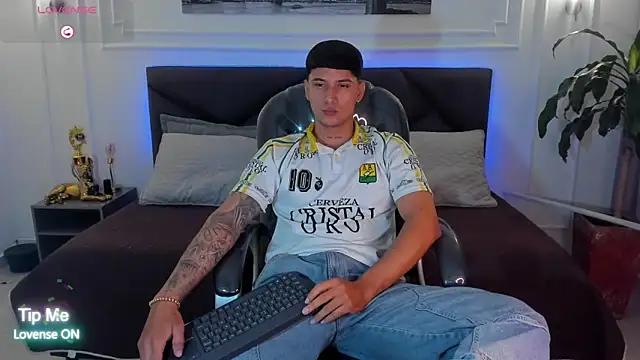 Damian23   online show from 10, 3, 2026