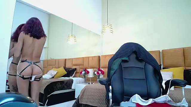 Kat cute  online show from 5, 1, 2025