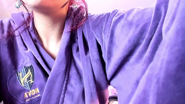 Kat cute  online show from 16, 1, 2025