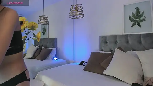 Kat cute  online show from 5, 10, 2025