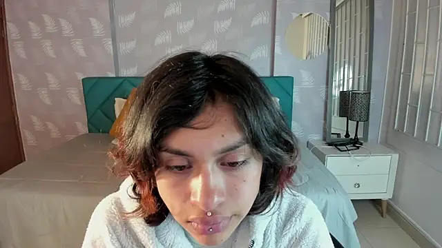 Kat cute  online show from 7, 11, 2025