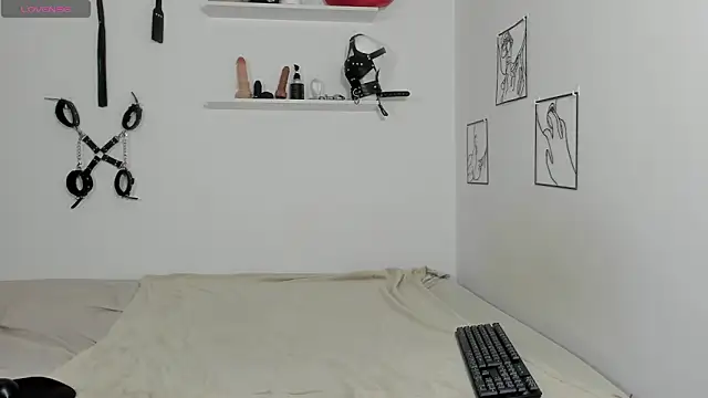 Sabrina Rosse   online show from 16, 10, 2025