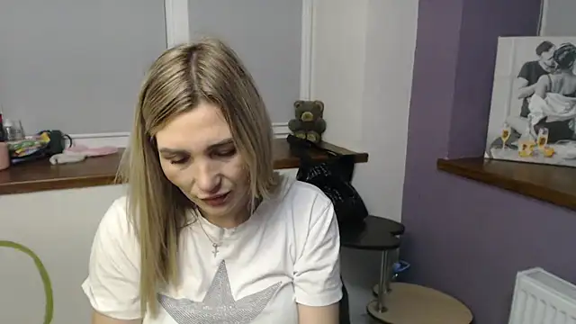  sexy lady online show from 9, 11, 2025