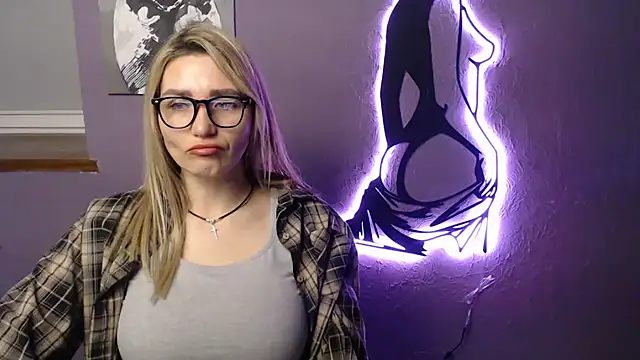  sexy lady online show from 8, 1, 2026