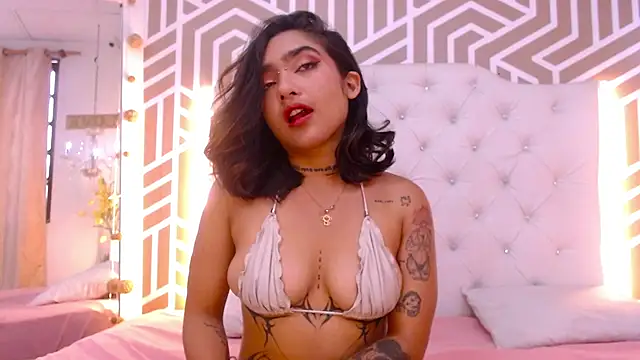 HelenaSwani online show from 22, 1, 2025