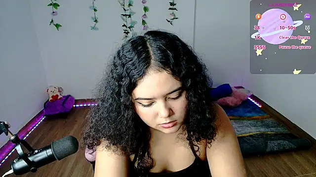 Dulce Julietha online show from 10, 3, 2025