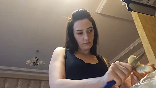 Snapshot of AlejandraDelaney chatting on 27, 11, 2025 AlejandraDelaney online show from 27, 11, 2025