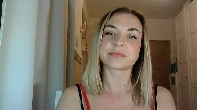 ashley xlove online show from 20, 1, 2025