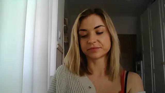 ashley xlove online show from 22, 1, 2025