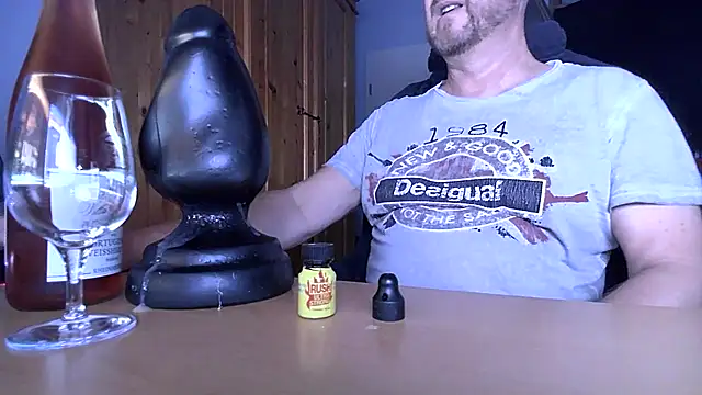 Tom PP cgn online show from 18, 9, 2025