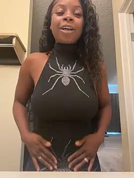 Snapshot of miamiworld chatting on 5, 11, 2025 miamiworld online show from 5, 11, 2025