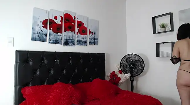 lily f00x online show from 6, 12, 2024