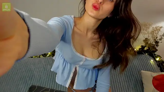 erika hoiree online show from 20, 12, 2024