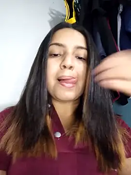Dafne will online show from 1, 2, 2025