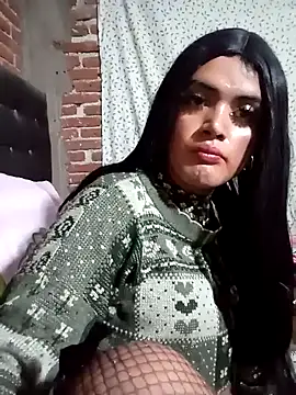 yovana13 online show from 6, 11, 2025