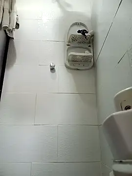 Luci And Sofi online show from 1, 3, 2026