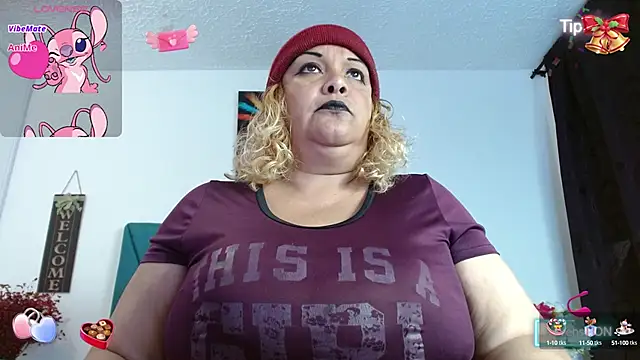 Snapshot of Dubraska1 chatting on 17, 10, 2025 Dubraska1 online show from 17, 10, 2025