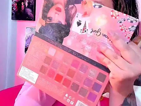 Snapshot of Mila_nixon02 chatting on 31, 10, 2025 Mila nixon02 online show from 31, 10, 2025