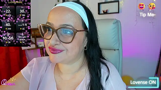 Snapshot of Gia_Nahomi chatting on 2, 3, 2026 Gia Nahomi online show from 2, 3, 2026