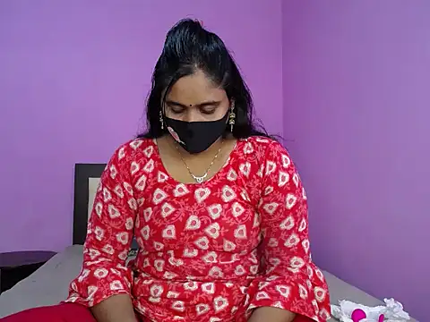 Snapshot of Hot_Maleka chatting on 24, 10, 2025 Hot Maleka online show from 24, 10, 2025