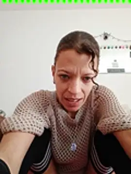 prettyblueeyes420 online show from 10, 1, 2025