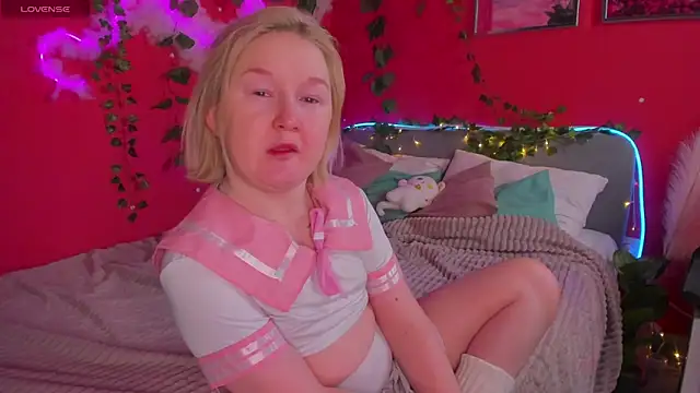 Sara Robinson online show from 9, 3, 2026