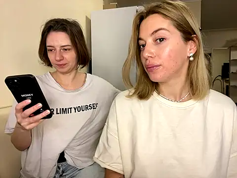 Snapshot of Take_Me_Awayy chatting on 9, 12, 2024 Take Me Awayy online show from 9, 12, 2024