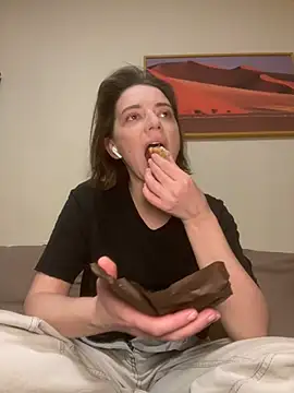 Snapshot of Take_Me_Awayy chatting on 22, 12, 2024 Take Me Awayy online show from 22, 12, 2024