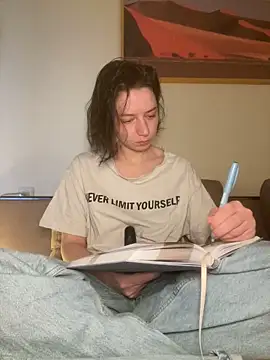 Snapshot of Take_Me_Awayy chatting on 12, 1, 2025 Take Me Awayy online show from 12, 1, 2025