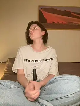 Snapshot of Take_Me_Awayy chatting on 12, 1, 2025 Take Me Awayy online show from 12, 1, 2025