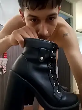 Snapshot of Dangerouspassion777 chatting on 14, 12, 2024 Dangerouspassion777 online show from 14, 12, 2024