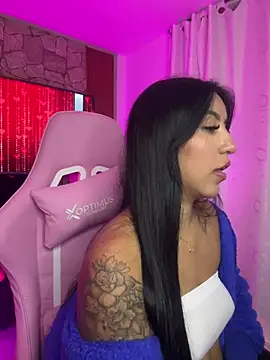 Tamara Roberts1 online show from 8, 2, 2025