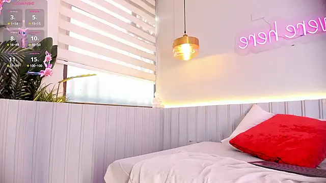 stephanymonroe online show from 12, 2, 2026