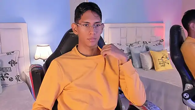 Snapshot of Nick_Collins18 chatting on 13, 10, 2025 Nick Collins18 online show from 13, 10, 2025