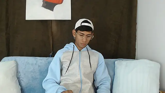 Snapshot of Nick_Collins18 chatting on 6, 11, 2025 Nick Collins18 online show from 6, 11, 2025