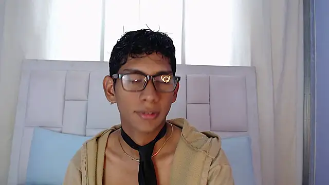 Nick Collins18 online show from 27, 11, 2025