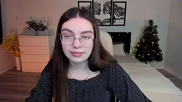 DaniellaLovely online show from 22, 12, 2024