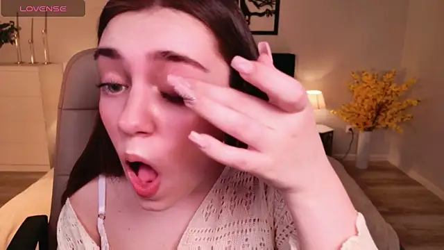 Snapshot of DaniellaLovely chatting on 16, 2, 2026 DaniellaLovely online show from 16, 2, 2026