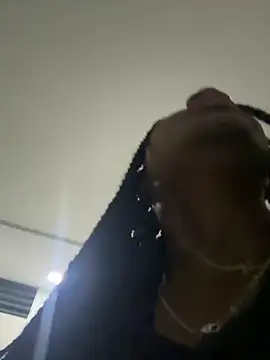 EscorpiLeoncita online show from 1, 3, 2026