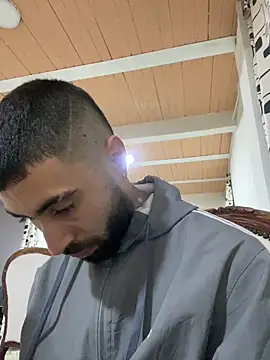 Snapshot of macg96 chatting on 22, 12, 2025 macg96 online show from 22, 12, 2025