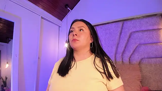 EmaJames25 online show from 21, 11, 2025