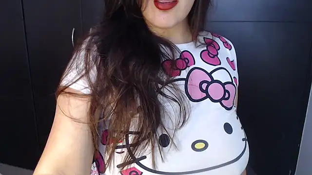 AdharaLujan online show from 11, 9, 2025