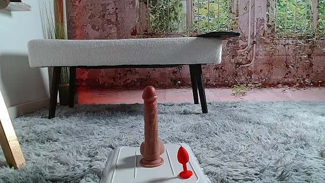 Snapshot of priselvis23 chatting on 18, 3, 2025 priselvis23 online show from 18, 3, 2025